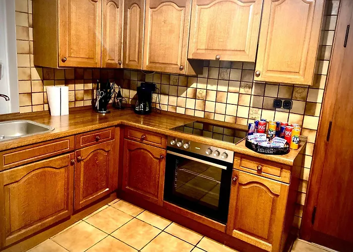 Haus Fuer Monteure Und Reisende *